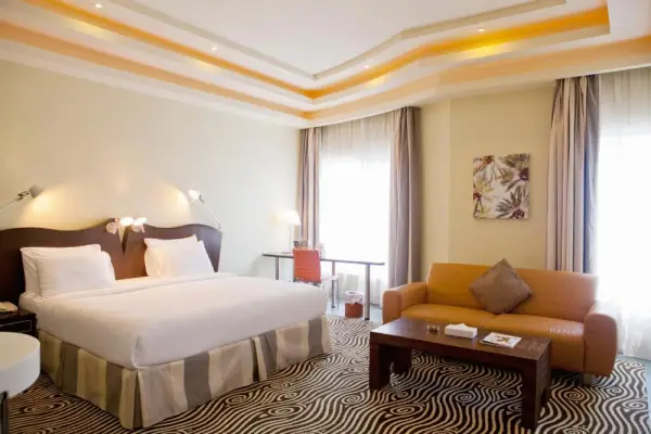 Al Raya Suites Hotel 4